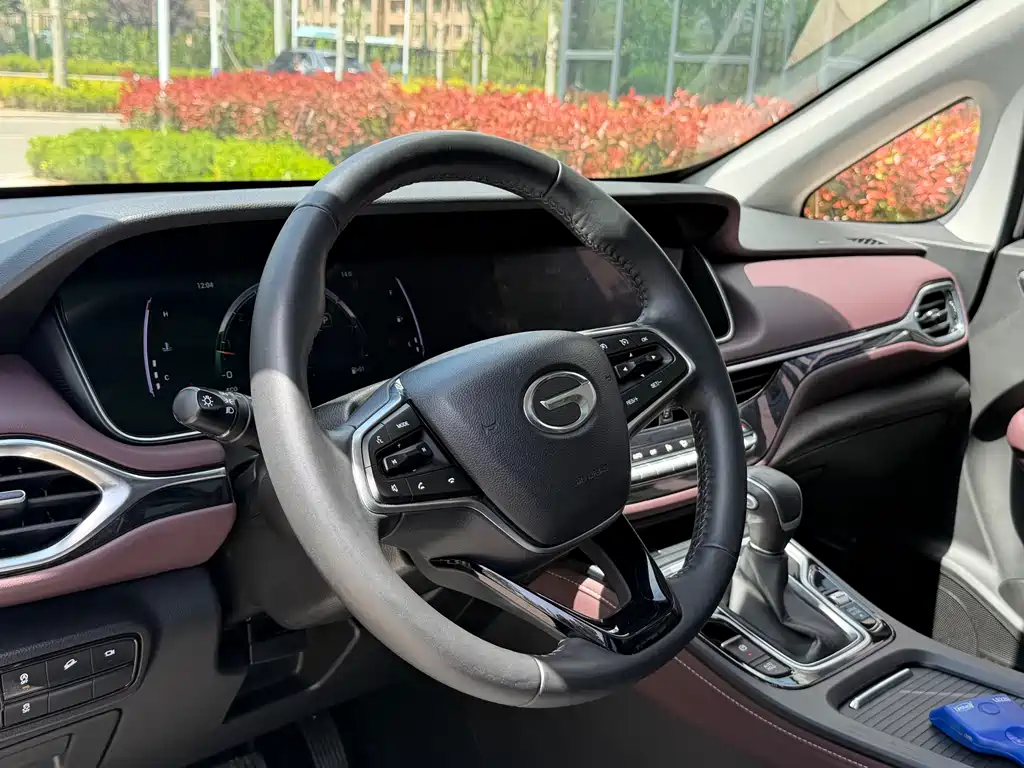 GAC Trumpchi M6 2022 — фото 21