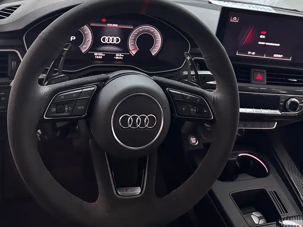 Audi A4L 2020 — фото 11