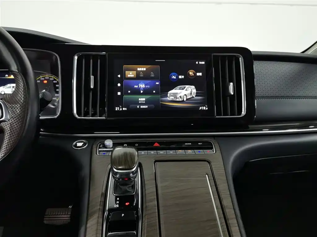 GAC Motor Trumpchi M8 2023 — фото 12