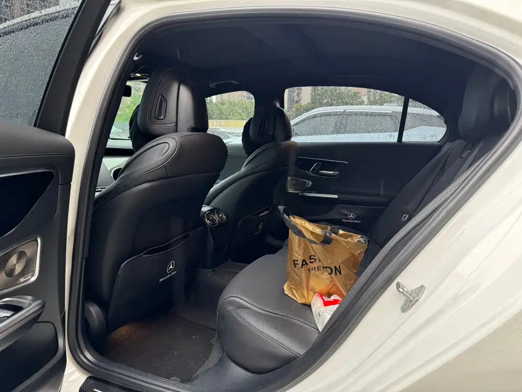 Mercedes-Benz C-Class 2023