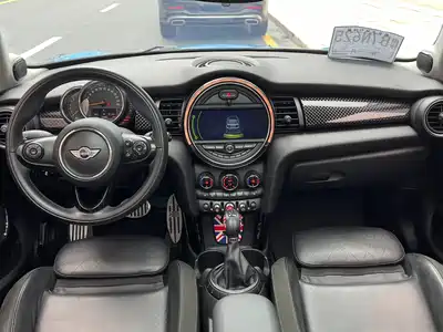 MINI MINI 2015