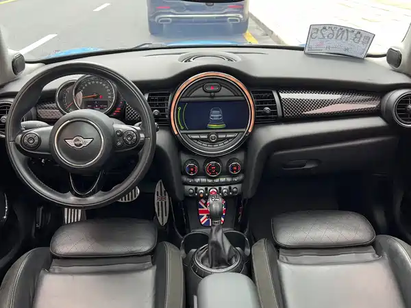 MINI 2015