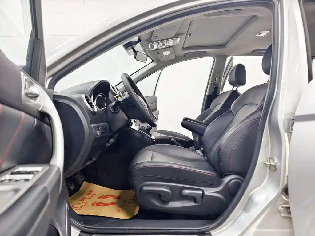 Haval H6 2015 — фото 11