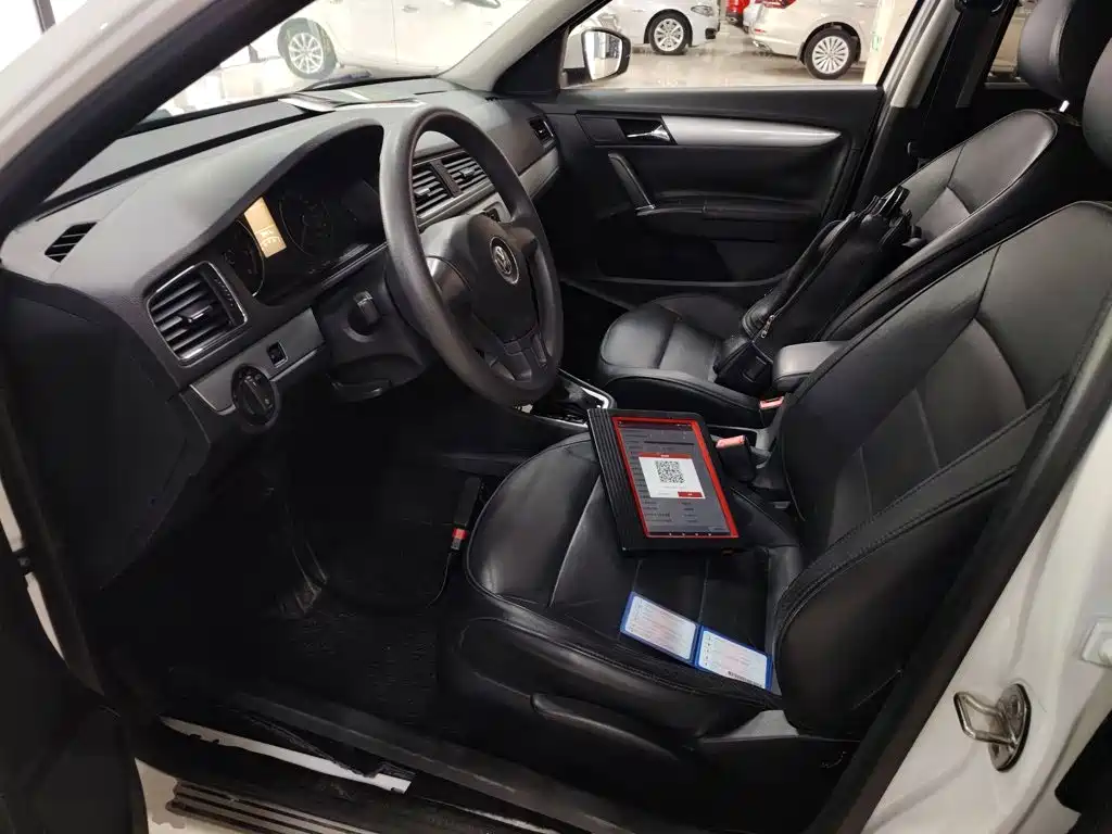 Volkswagen Gran Lavida 2015 — фото 12