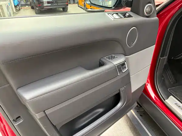 Land Rover Range Rover Sport 2021