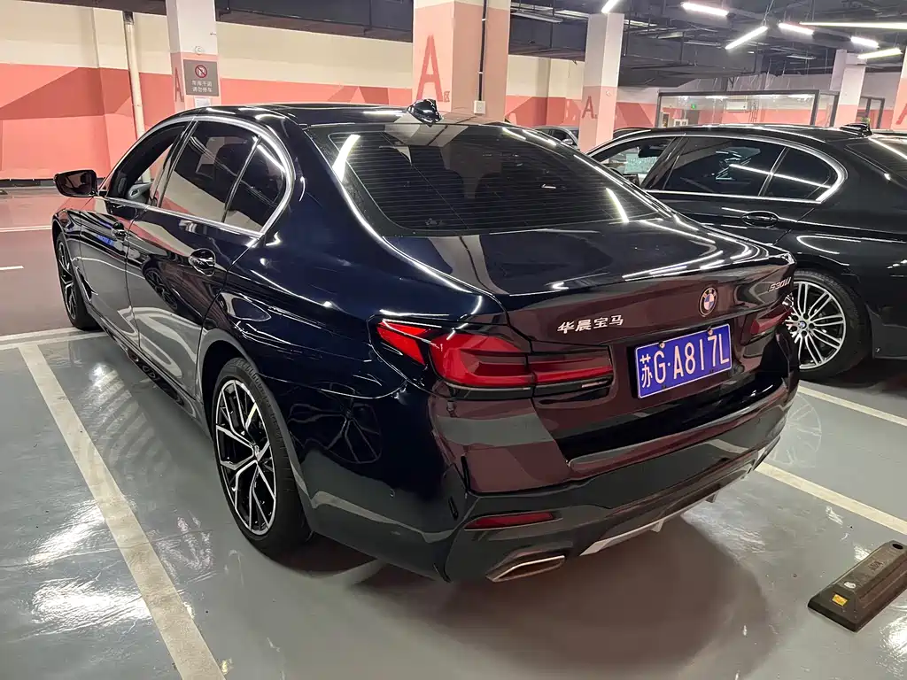BMW 5 Series 2021