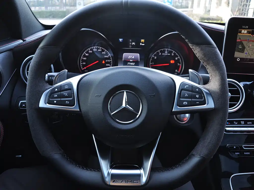 Mercedes-Benz C-Class AMG 2018 — фото 8