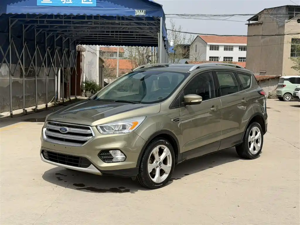 Ford Kuga 2018 — фото 1