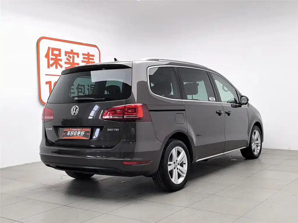 Volkswagen Sharan 2017 — фото 2