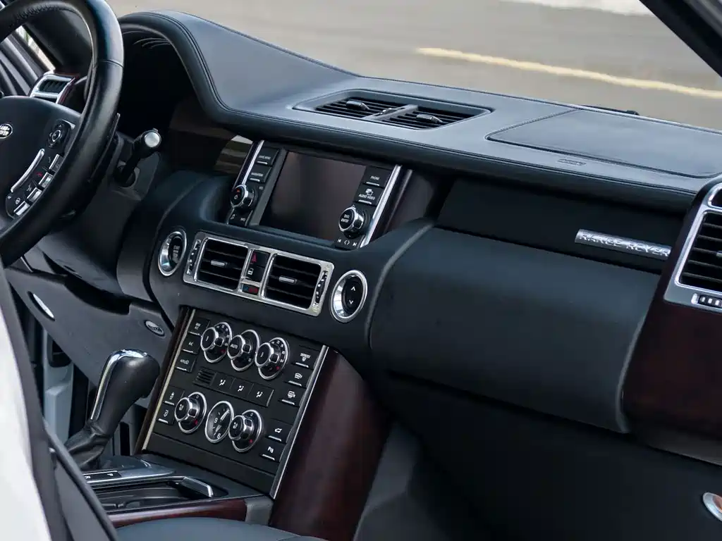 Land Rover Range Rover 2012 — фото 16