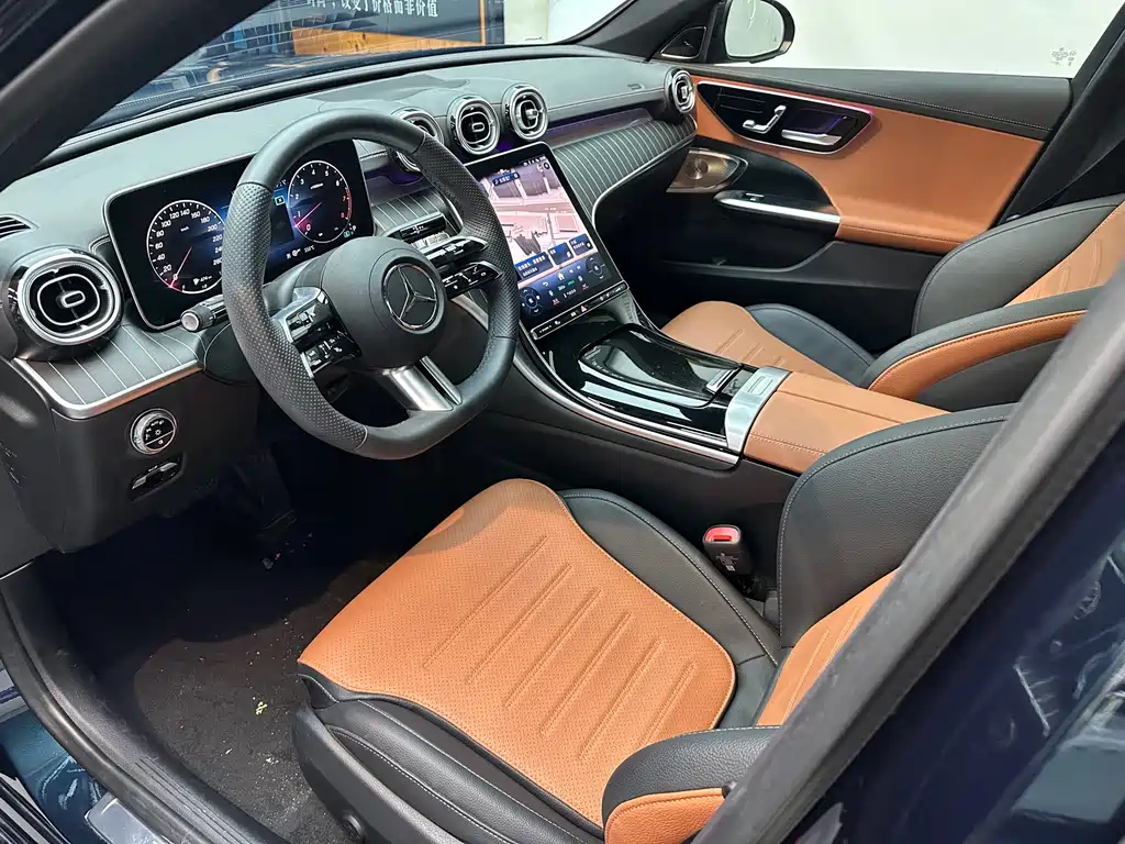 Mercedes-Benz C-Class 2023 — фото 13