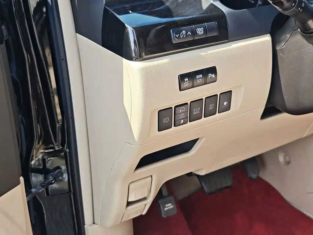 Toyota Alphard 2013 — фото 19