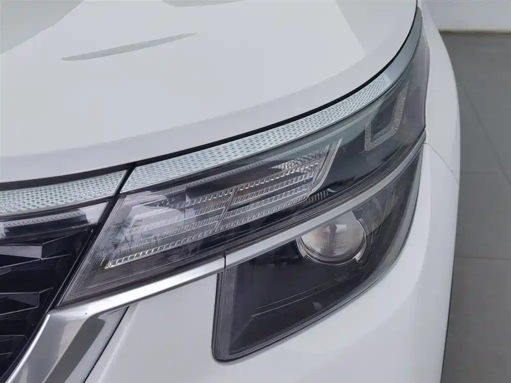 Kia KX3 2021