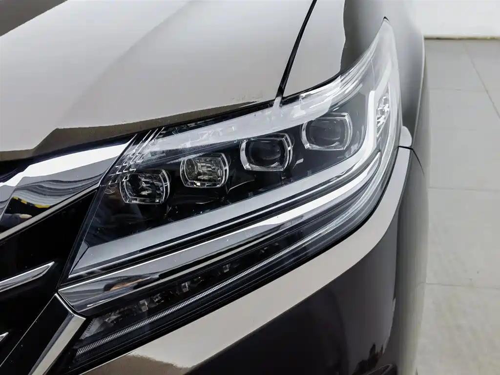 Honda Elysion 2017 — фото 7