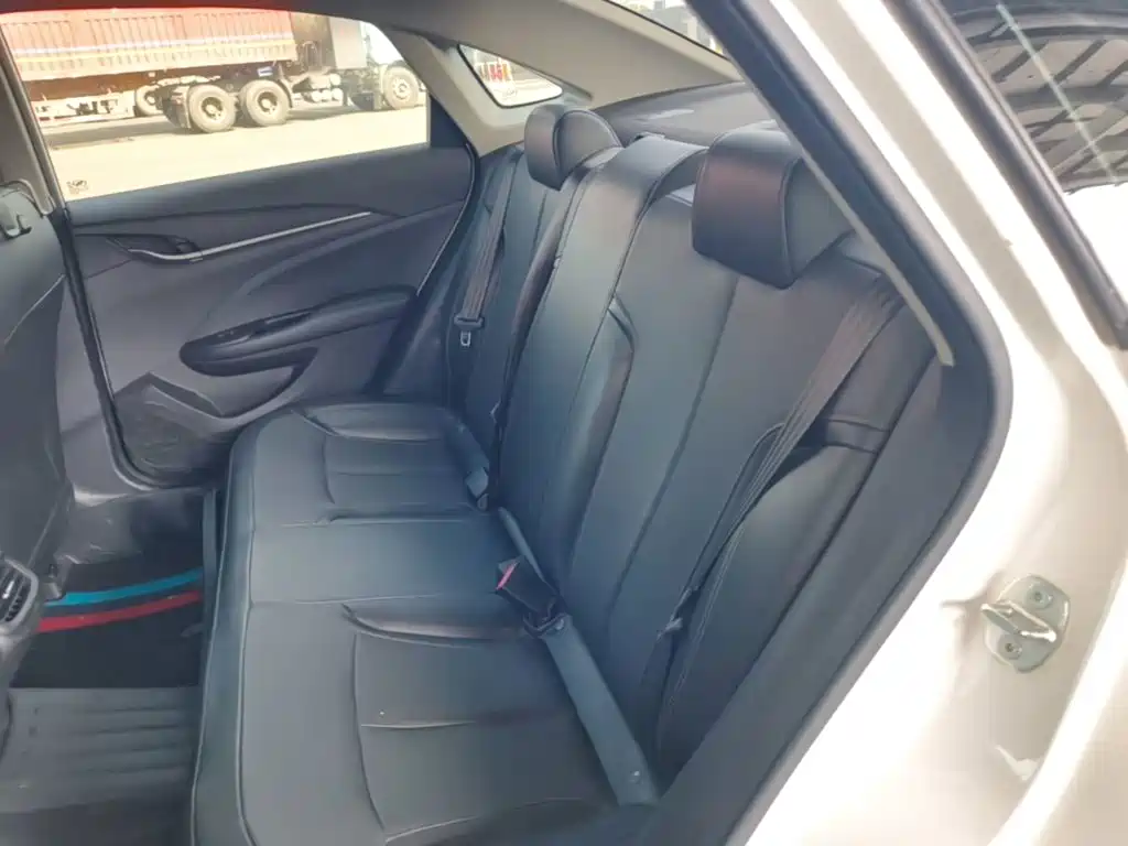 Buick Excelle GT 2020 — фото 17