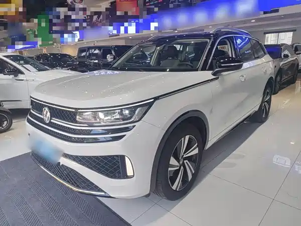 Volkswagen Tavendor 2023