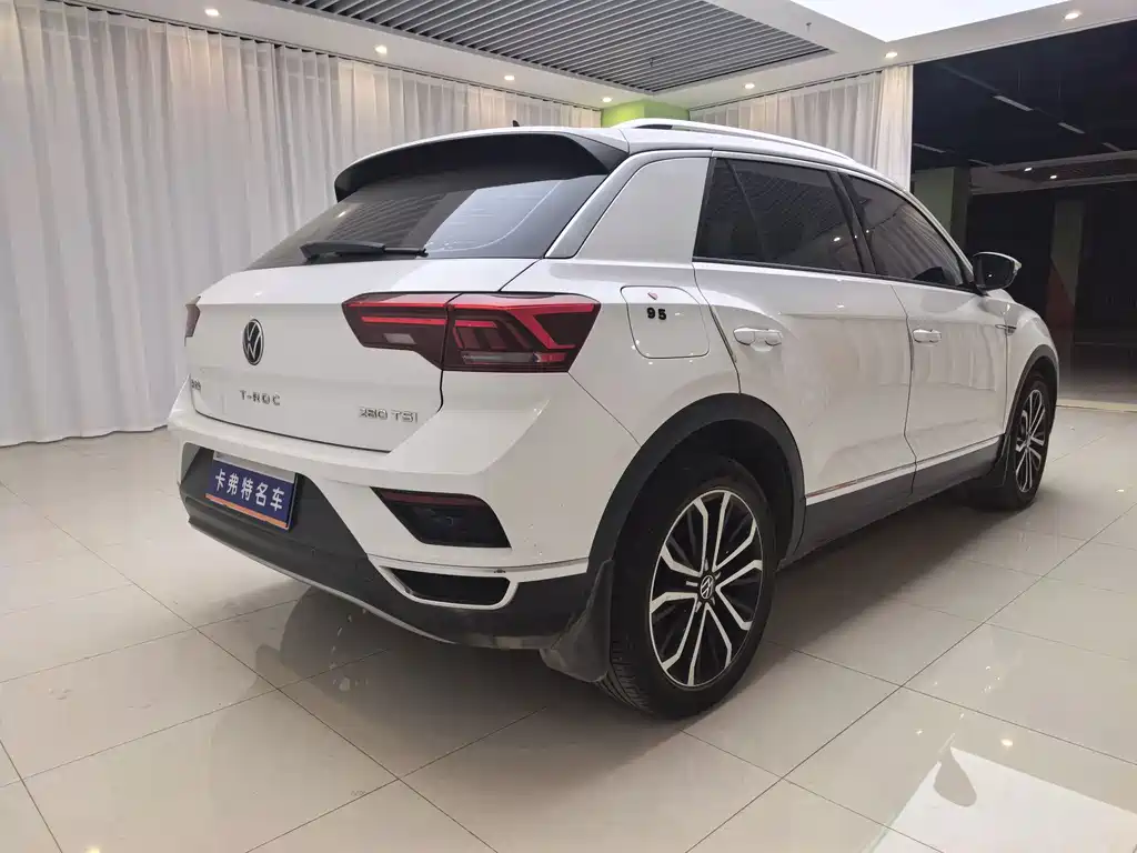 Volkswagen T-Roc 2022 — фото 15