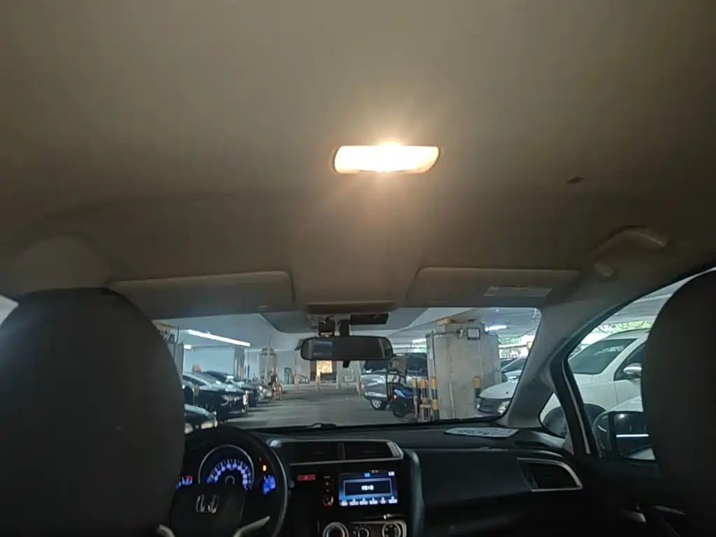 Honda Fit 2016 — фото 18