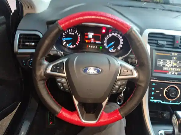 Ford Mondeo 2013