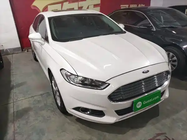 Ford Mondeo 2015