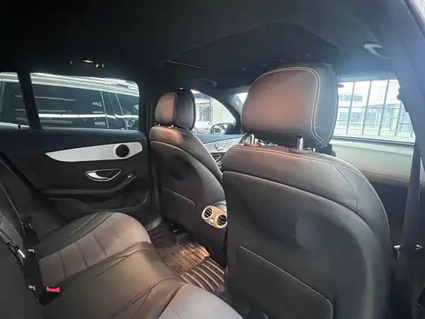 Mercedes-Benz EQC 2021