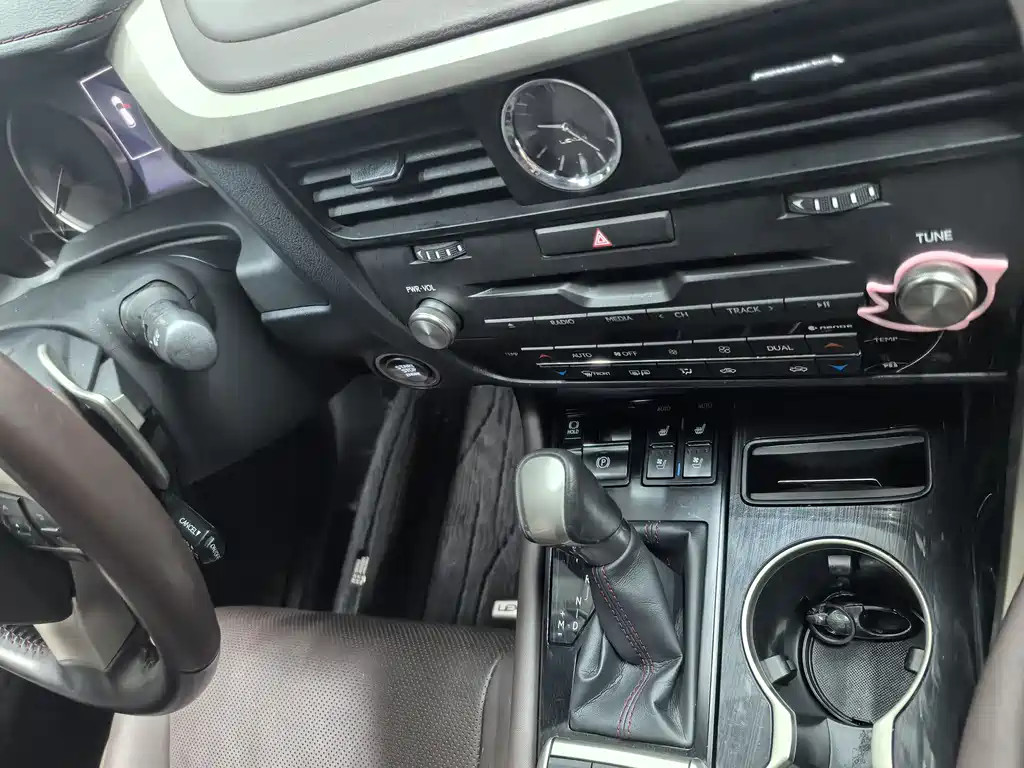Lexus RX 2023