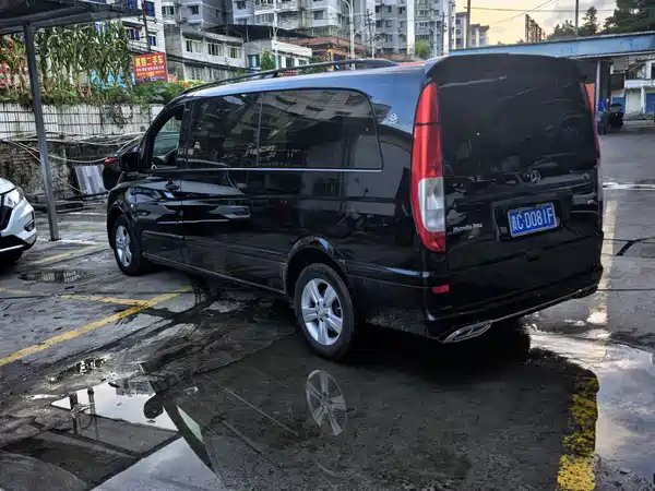 Mercedes-Benz Vito 2015