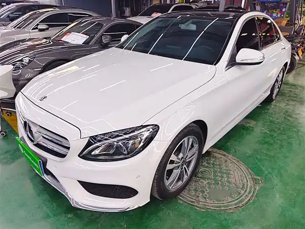 Mercedes-Benz C-Class 2018
