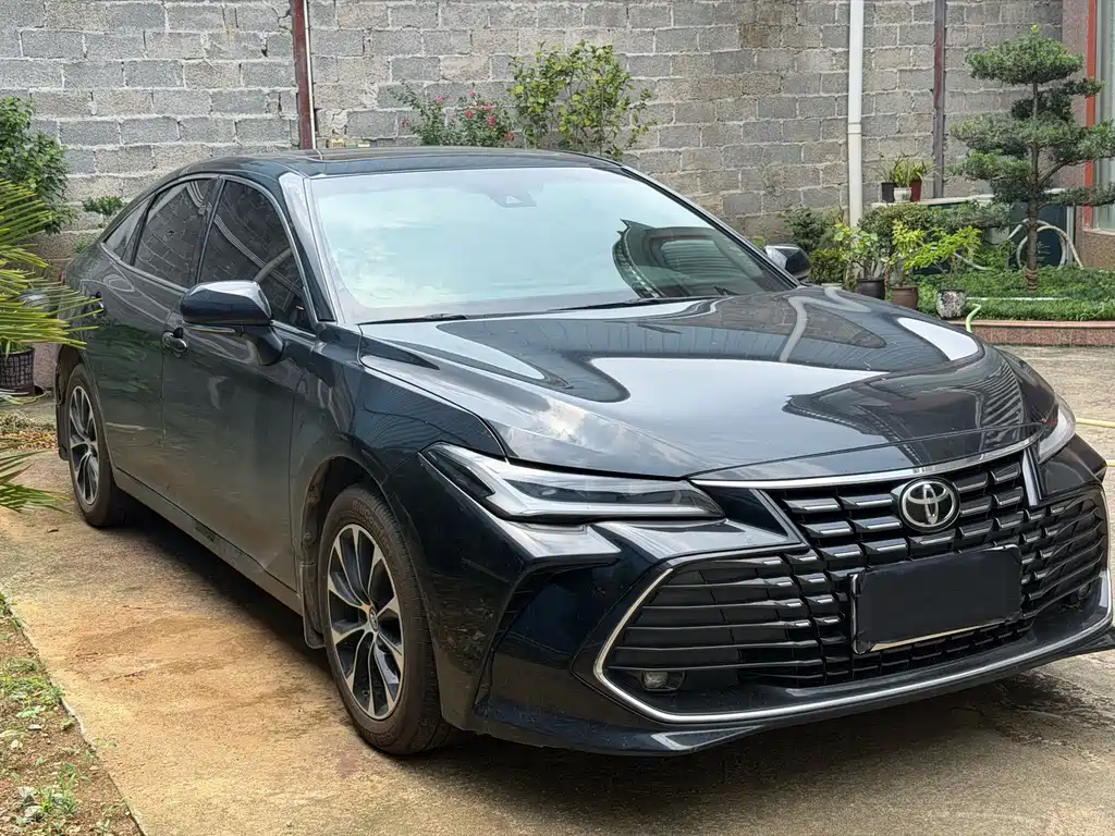 Toyota Avalon 2023 — фото 2