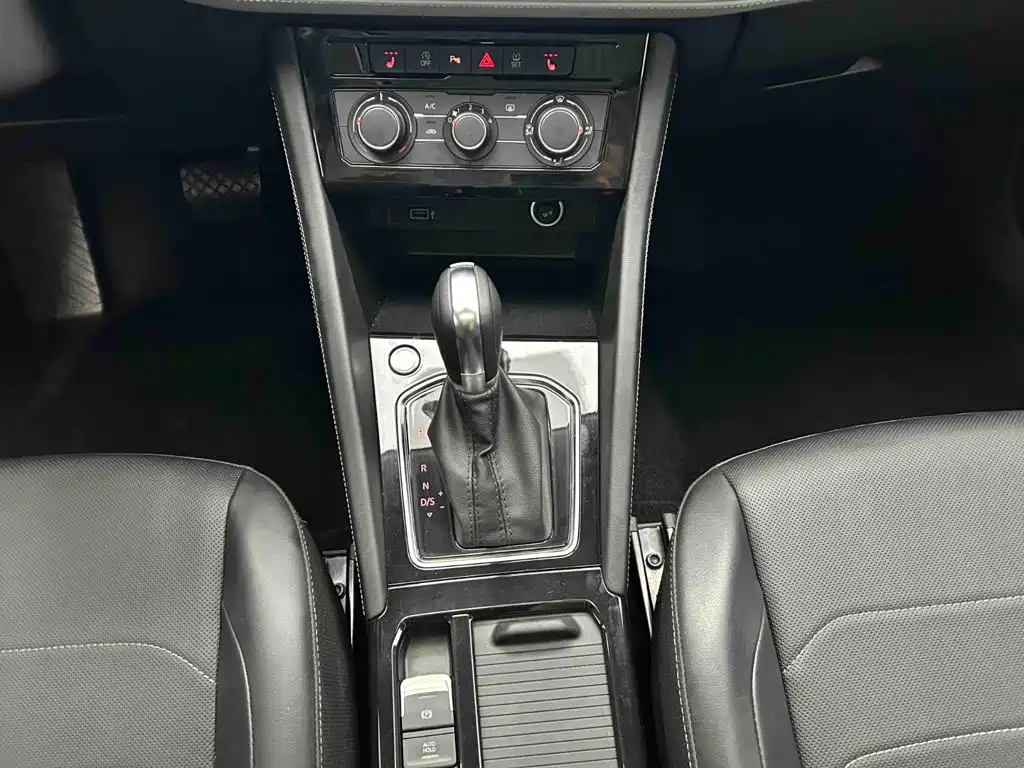 Jetta VS5 2022