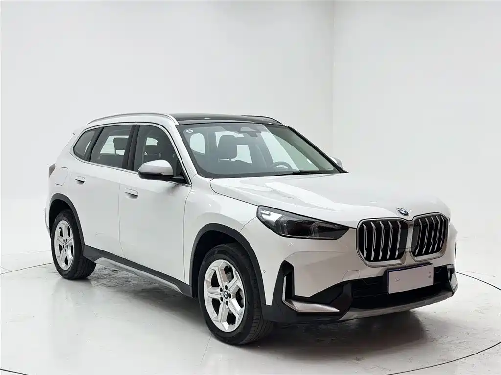 BMW X1 2023 — фото 3