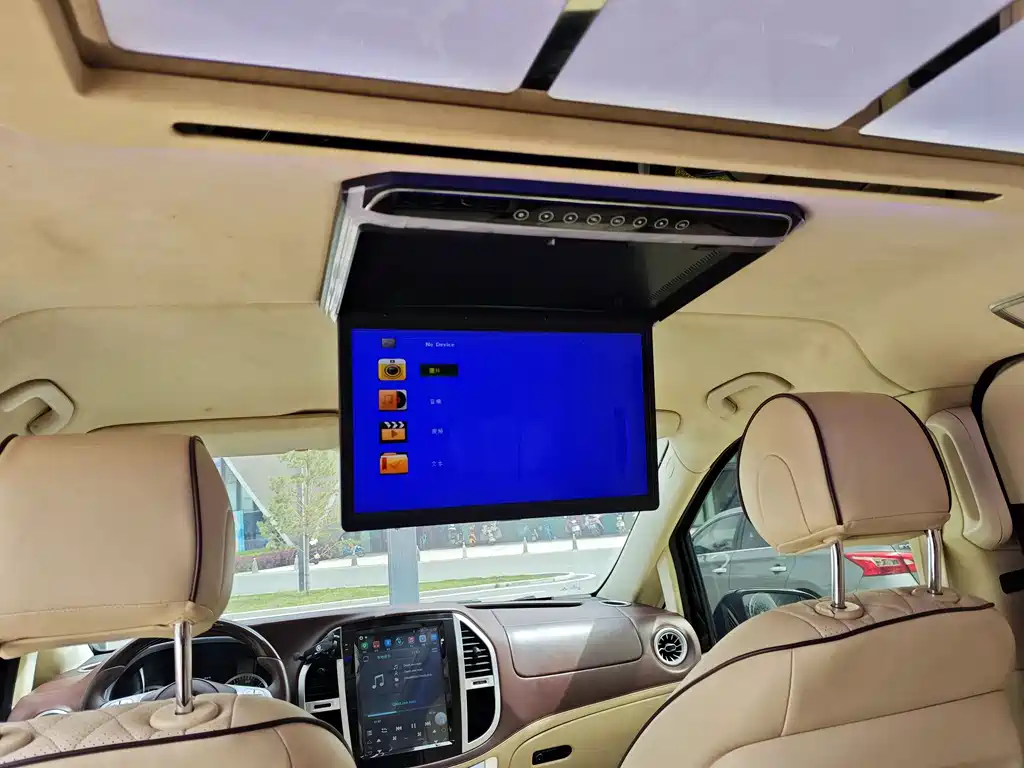 Mercedes-Benz Vito 2019 — фото 15