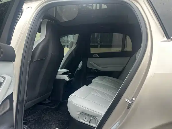 NIO EC7 2023