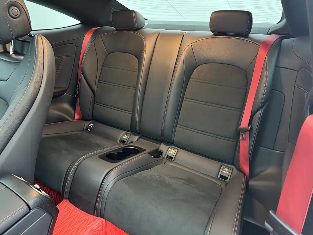 Mercedes-Benz C-Class 2022 — фото 11