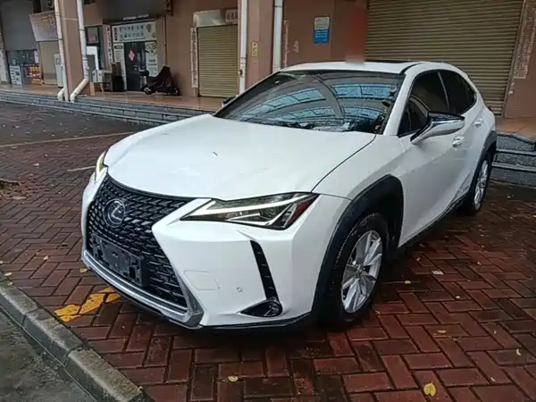 Lexus UX 2020