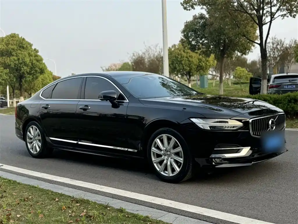 Volvo S90 2020 — фото 22