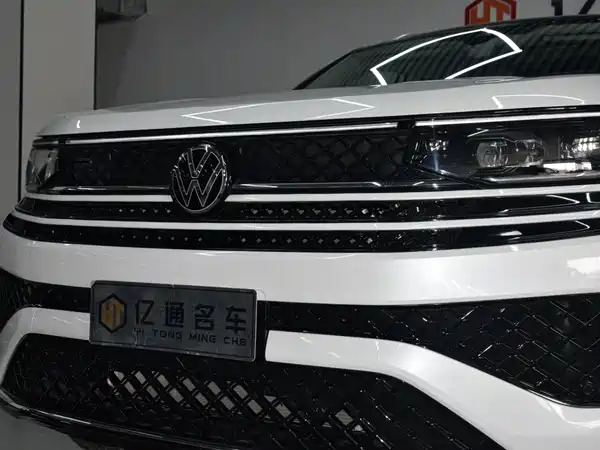 Volkswagen Tavendor 2023