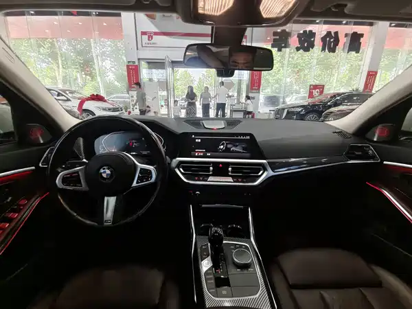 BMW 3 Series 2022