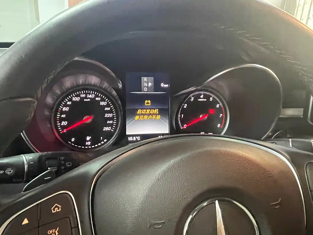 Mercedes-Benz GLC 2018 — фото 14