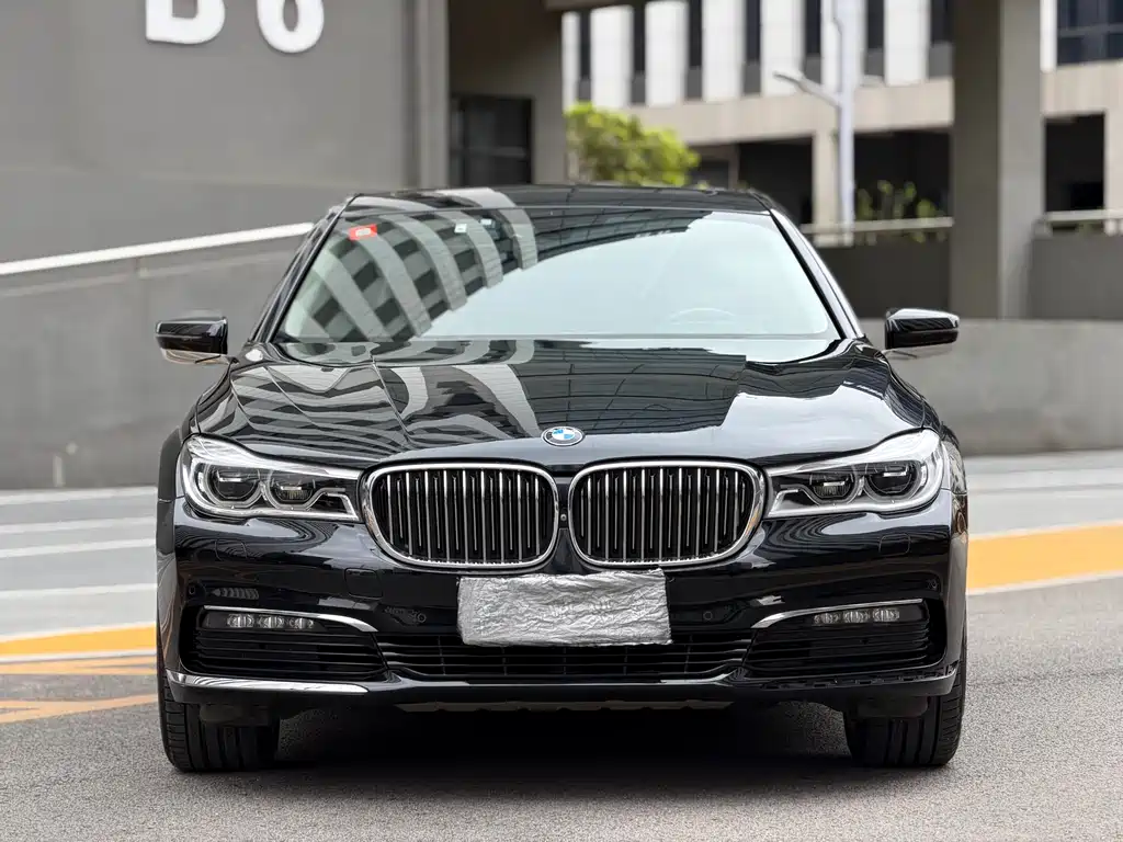 BMW 7 Series 2016 — фото 2