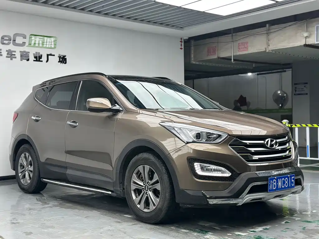 Hyundai Santa Fe 2016 — фото 3