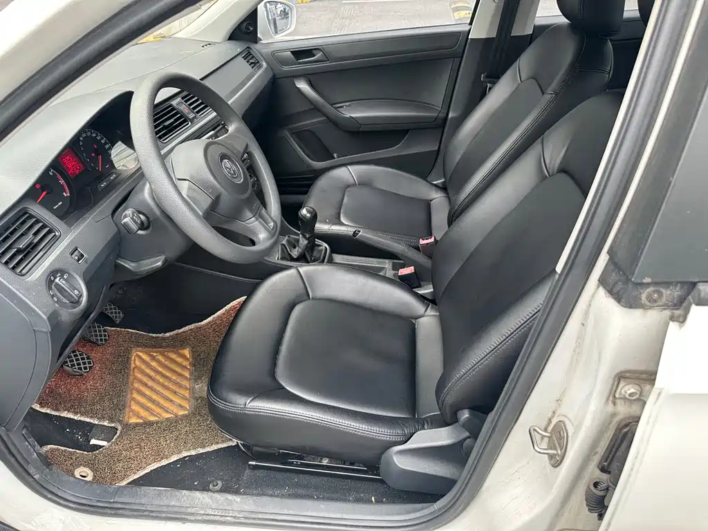 Volkswagen Santana 2016