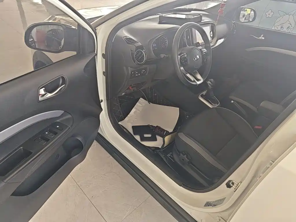 Kia KX1 2021 — фото 16