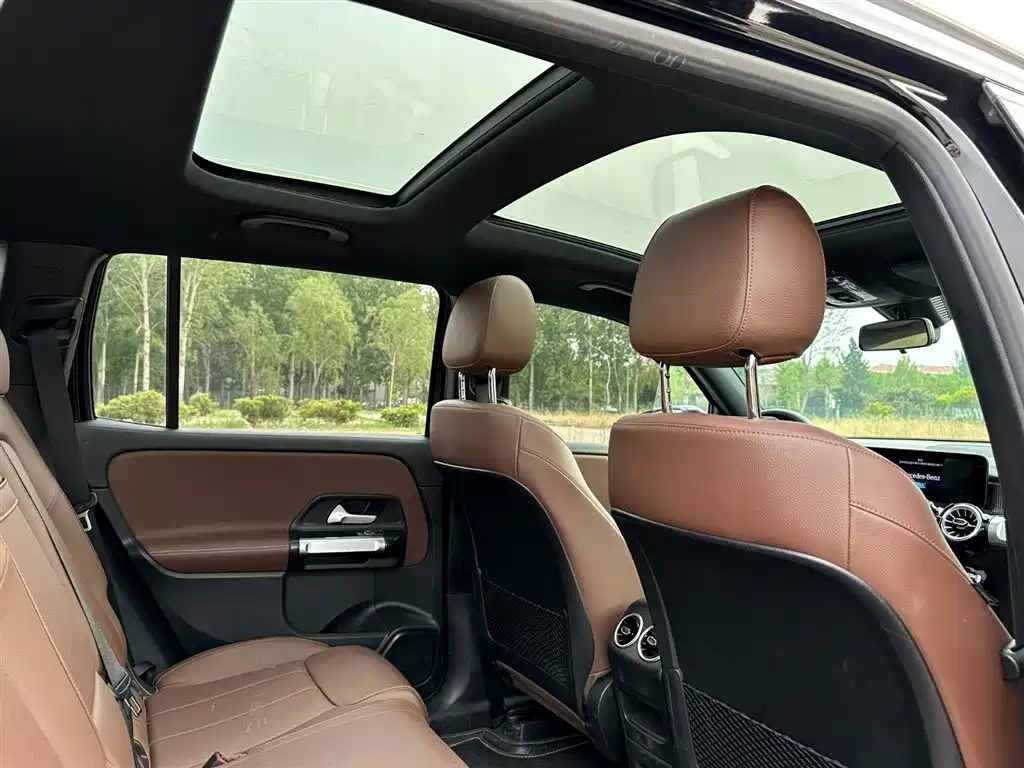 Mercedes-Benz GLB 2022 — фото 18