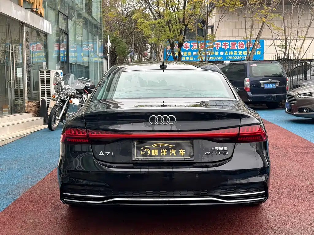 Audi A7L 2023 — фото 5