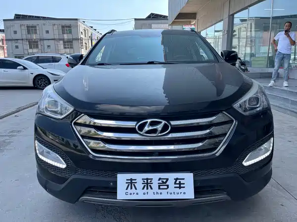 Hyundai Santa Fe 2014
