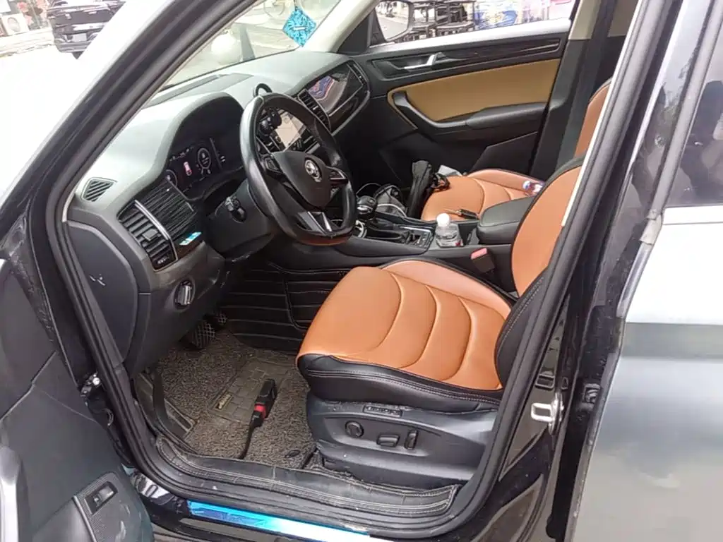 Skoda Kodiak GT 2020 — фото 15