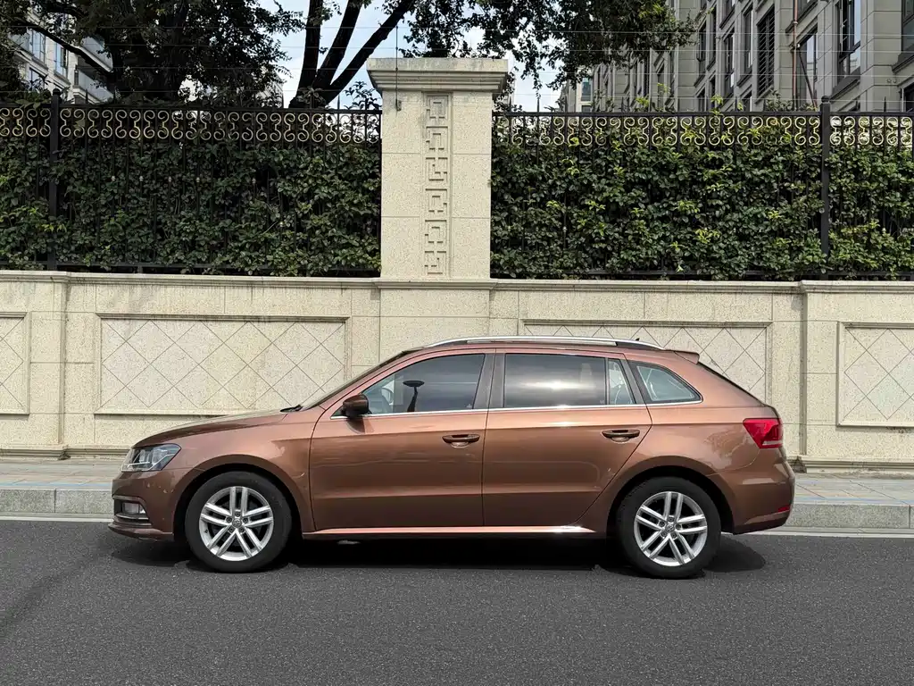 Volkswagen Gran Lavida 2017