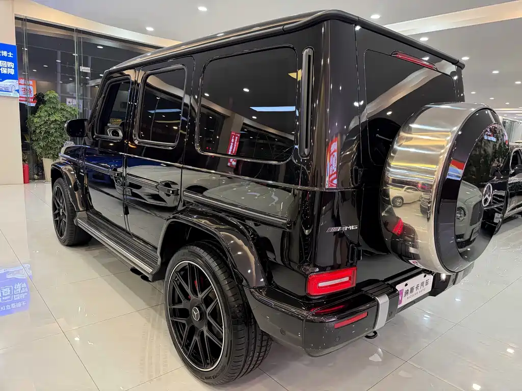 Mercedes-Benz G-Class 2023 — фото 8