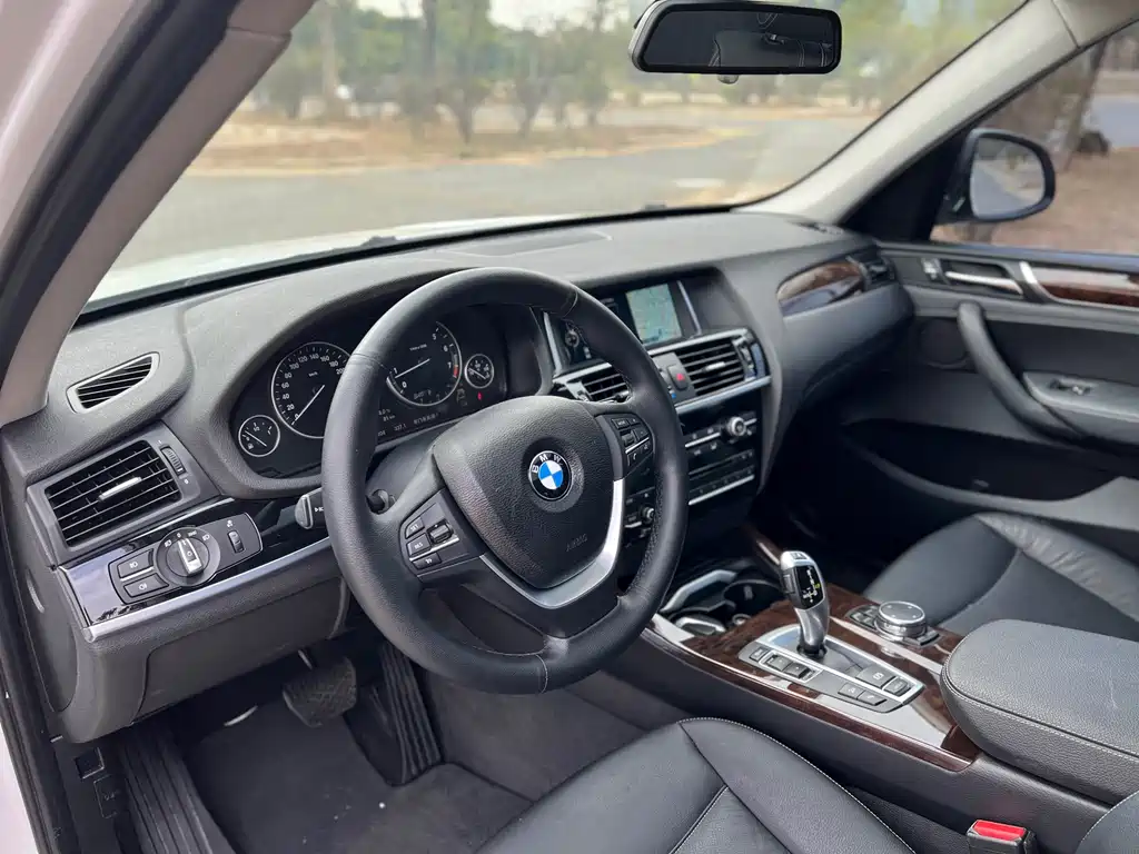 BMW X3 2015 — фото 9